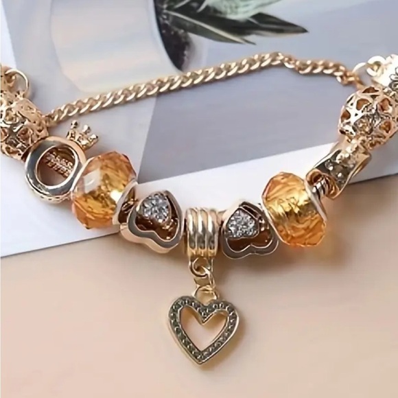 Fashion Hearts Charm Bracelet - Picture 3 of 9